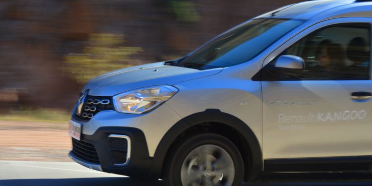 La Renault Kangoo llega a Argelia desde Córdoba.