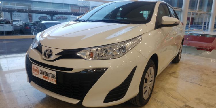 yaris mza 8