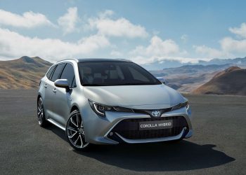 Toyota Corolla Touring Sports 2