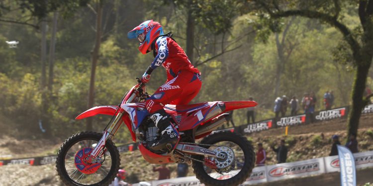 Joaquín Poli el próximo tetracampeón de MX1 nos habla de su Honda CRF450