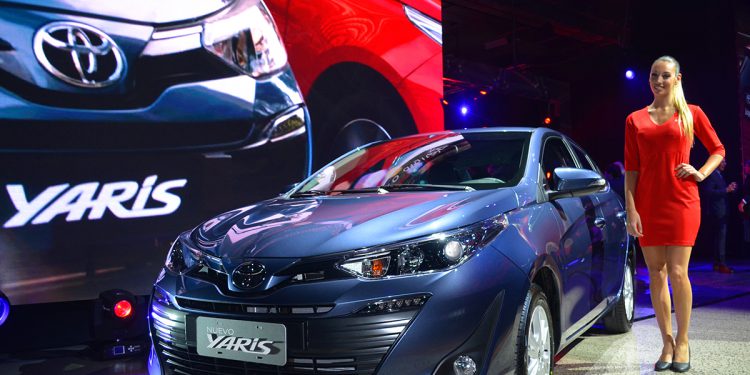 potada-yaris-lanzamiento