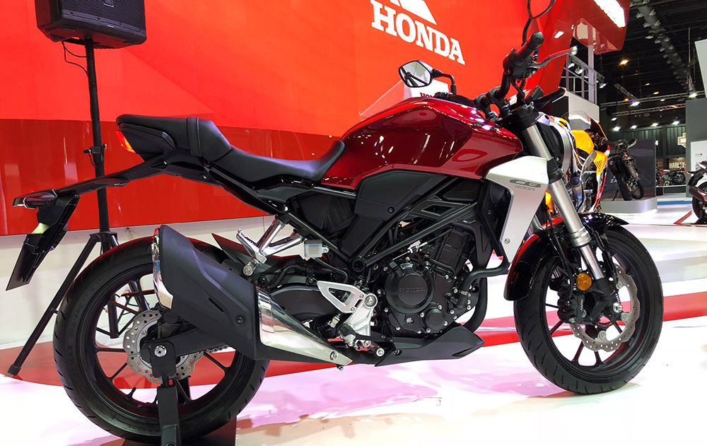 Honda CB300 Salon Moto