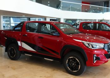 alquiler de autos toyota-hilux-gr