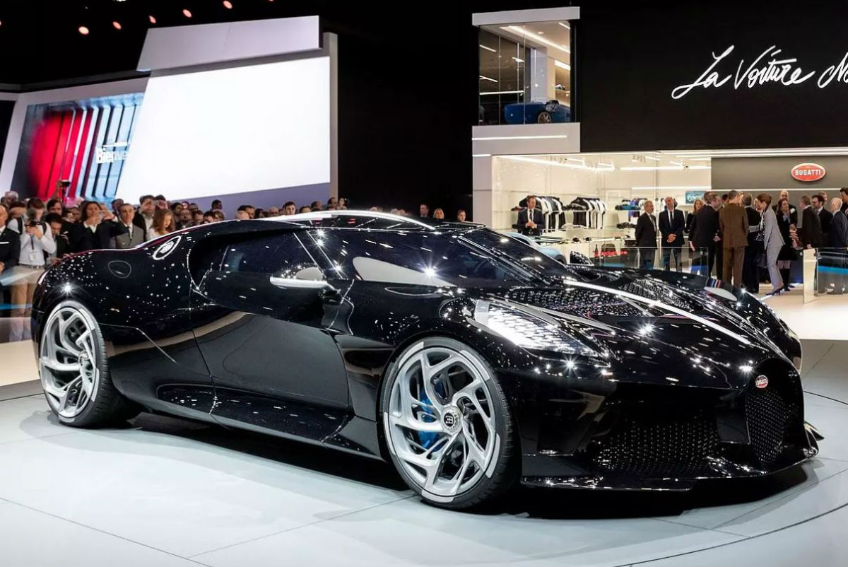 Bugatti la voiture noire 1