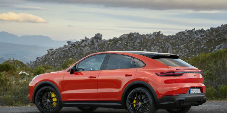 Porsche cayenne coupe 4