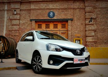 Los autos más económicos en Argentina: Mobi, Etios, Joy, Kwid, Gol y más