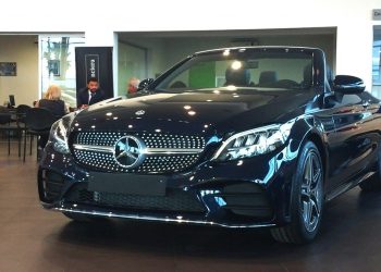 Mercedes Benz C300 cabriolet