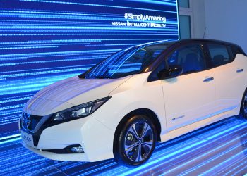 Nissan-Leaf-lanzamiento-10