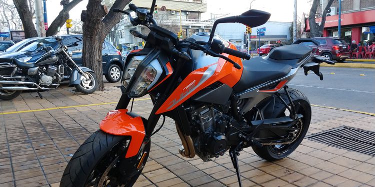 KTM 790 Duke