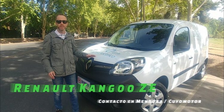 Así manejamos el Renault Kangoo eléctrico por la city de Mendoza