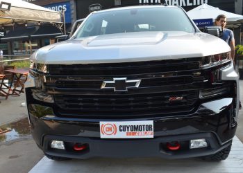 Chevrolet Silverado verano 2