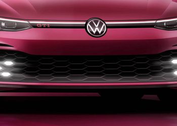 Volkswagen Golf GTi frente