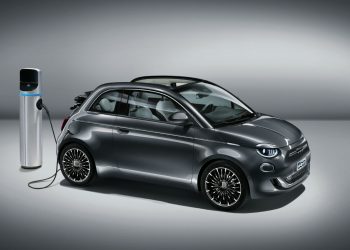 Todo sobre el nuevo Fiat 500: más joven y 100% eléctrico