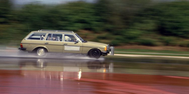 ¿Porqué es fundamental el control de estabilidad en los autos? El ESP festeja 25 años