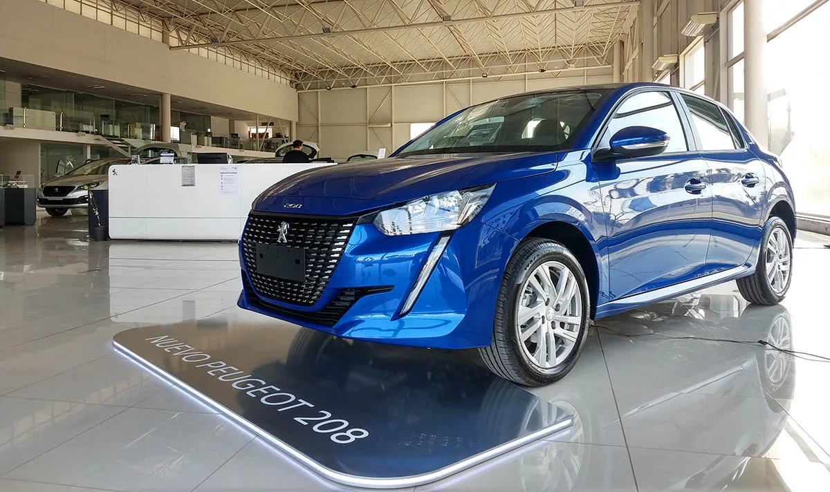 Peugeot-208-2020-Mendoza-006