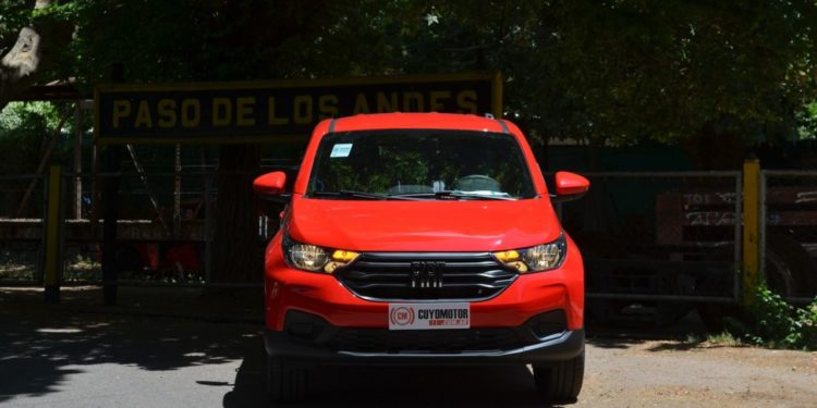 Doble test drive a la nueva Fiat Strada en Buenos Aires y Mendoza