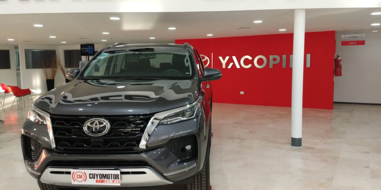 Toyota SW4 2021 Mendoza