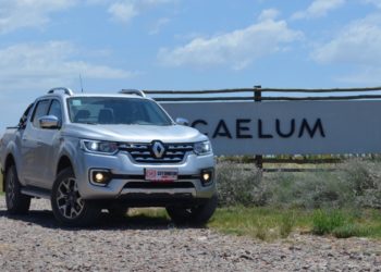 Mirá el video full del test drive a la Renault Alaskan en Mendoza