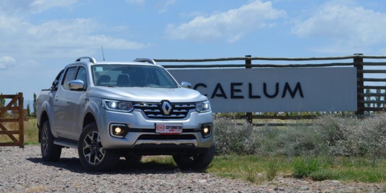 Mirá el video full del test drive a la Renault Alaskan en Mendoza