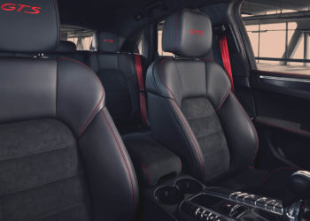 Porsche Macan GTS 2021 interior