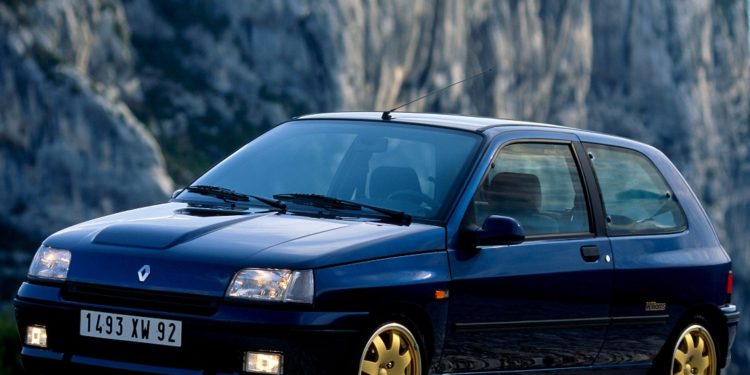 El infierno de los 90: este es el Renault Clio Williams (a fondo)