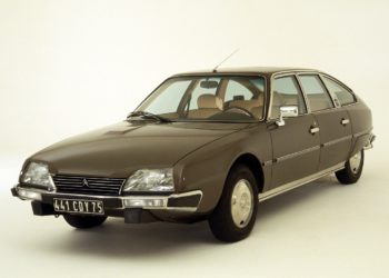 Bomba retro: Citroën CX ¿Cuánto cuesta el auto más futurista de los ochenta?