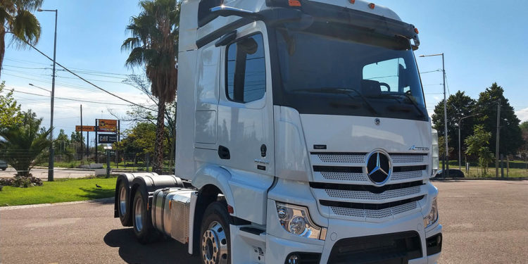 Mercedes Actros 2645