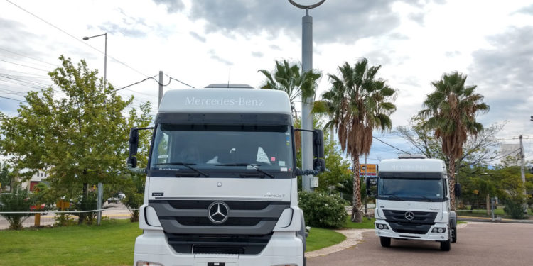 Mercedes Axor 2544