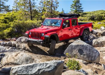 Lanzamiento: ya se vende la camioneta Jeep Gladiator en Argentina (precios)