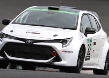Toyota desarrolla un motor de hidrógeno y lo lleva al extremo probándolo en un Corolla Sport