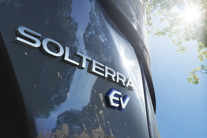 Insignia de Subaru Solterra EV