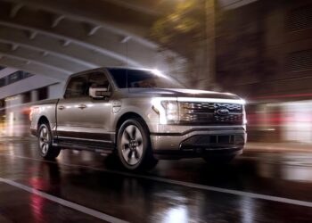 Ford-F-150_Lightning-2022-1280-06