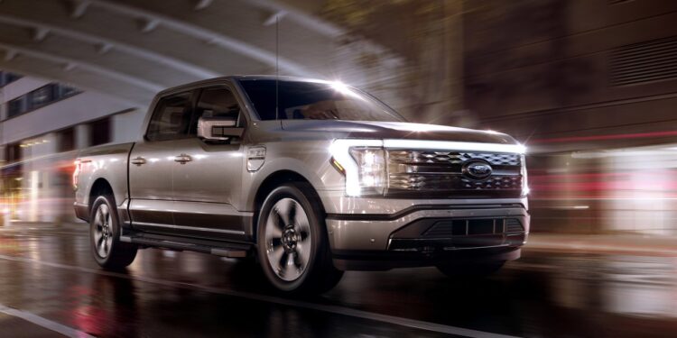Ford-F-150_Lightning-2022-1280-06