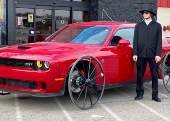 Dodge Challenger SRT carruaje