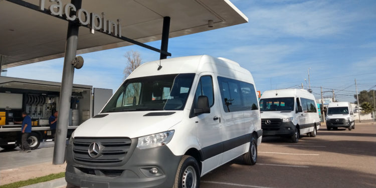Yacopini MB evento planes Mercedes