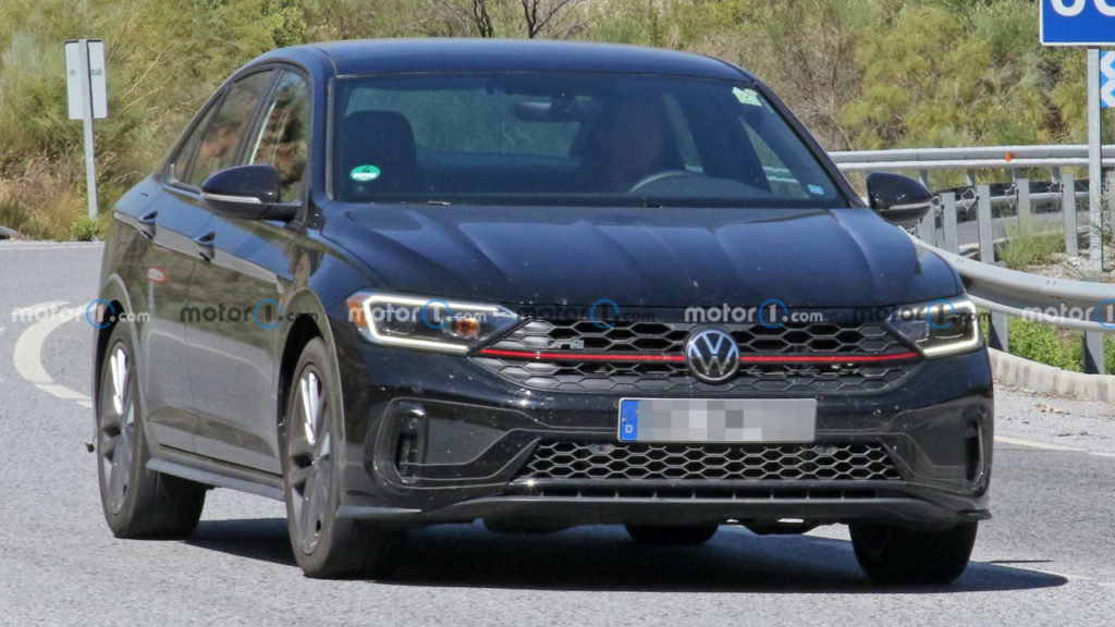 Volkswagen Vento GLi 2022