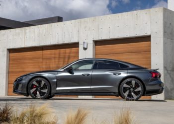 El imponente Audi RS e-tron GT se aproxima a la Argentina