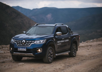 La Renault Alaskan festeja su primer año con promo y entrega inmediata