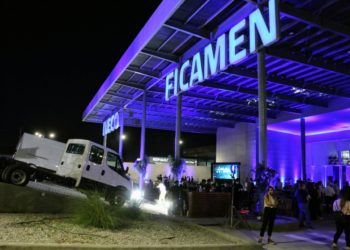 Ficamen inauguró una concesionaria eco friendly de Iveco en San Juan