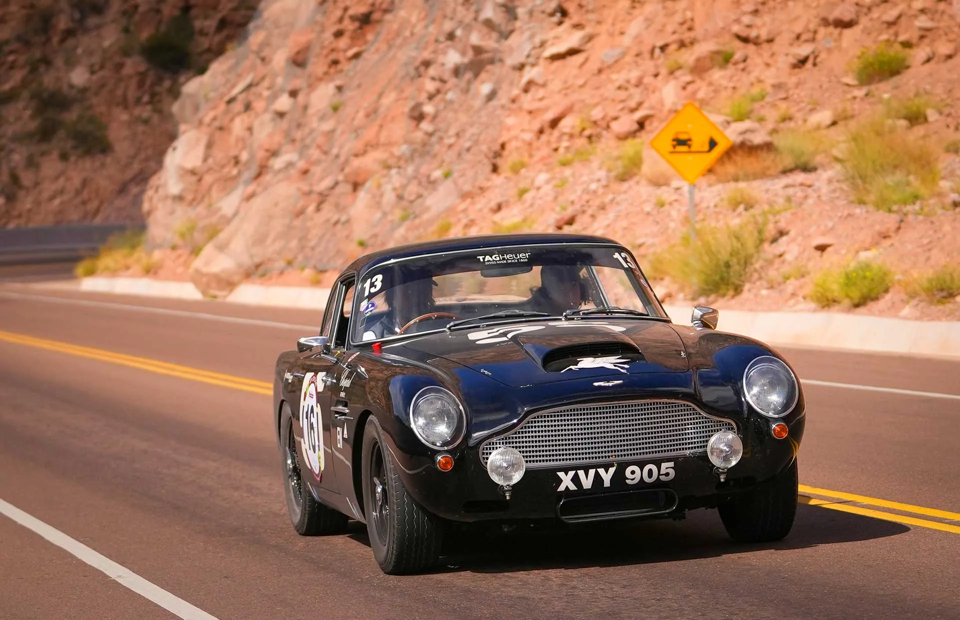 Aston-Martin-DB4-GT-de-1961-rally-de-las-bodegas-portada-