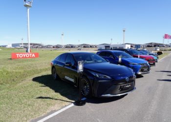 Toyota Mirai: se muestra en Argentina el auto a hidrógeno