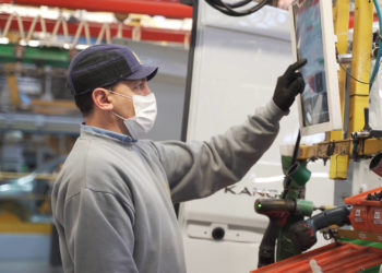 Renault incrementa la producción en su fábrica de Córdoba y abre nuevos empleos