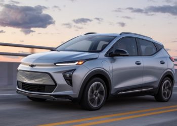 Chevrolet-Bolt_EUV-2022-argentina