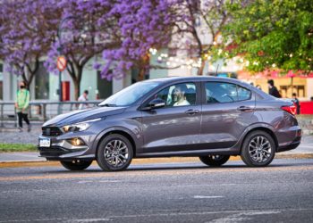 ¿Qué trae y cuánto cuesta el Fiat Cronos más vendido?