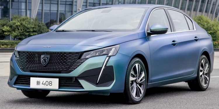 Aunque no es el SUV, Peugeot presentó el nuevo 408
