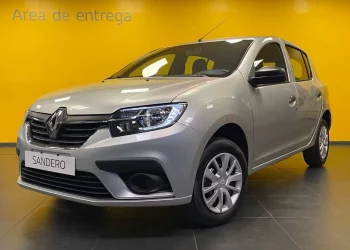 Etios, 208 y Sandero en sus versiones más baratas