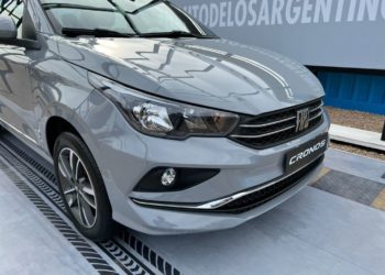 El Fiat Cronos 2023 ya está en Argentina con estos precios