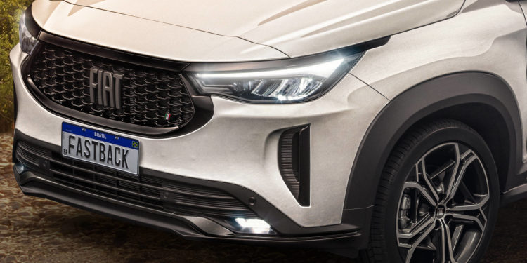 Presentación oficial: así luce el exterior del Fiat Fastback 2023