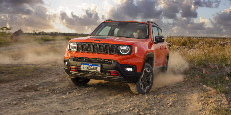 Renegade con precios de agosto.