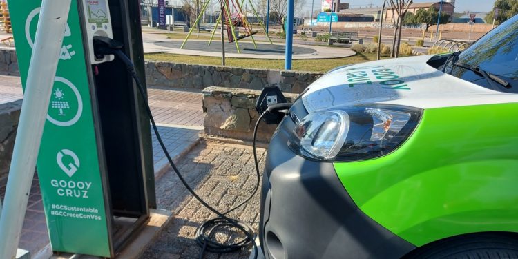 autos eléctricos kangoo ze